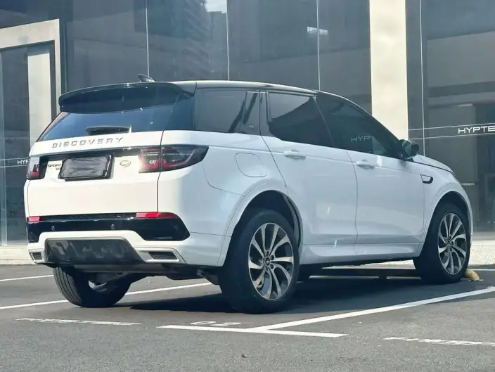 Land Rover Discovery Sport 2022 Model 249PS R-Dynamic S Performance version 5 seat – фото 6