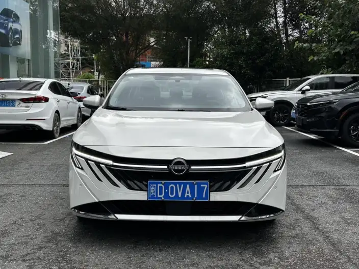 Nissan Sylphy 2026 Model 1.6L CVT Ultimate Edition – фото 2