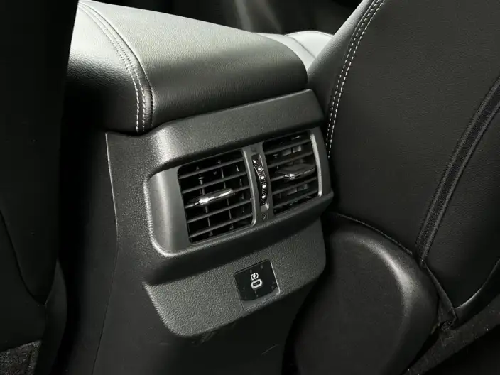 Nissan Sylphy 2026 Model 1.6L CVT Ultimate Edition – фото 9