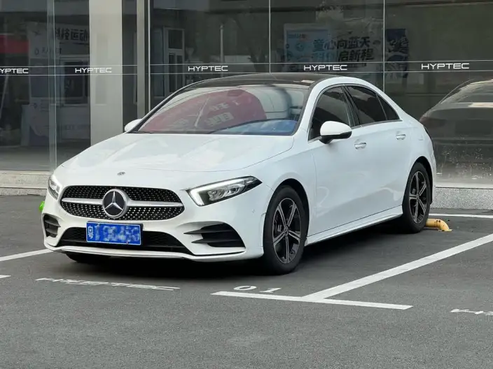 Mercedes-Benz A-class 2022 Model Facelift A 200 L Sports sedan Dynamic Edition – фото 10