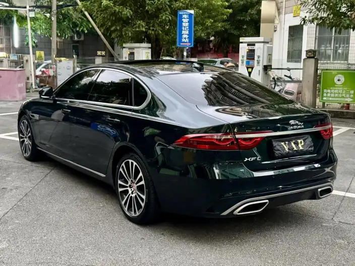 Jaguar XFL 2025 Model 2.0T P250 2WD Exclusive Deluxe Edition – фото 4