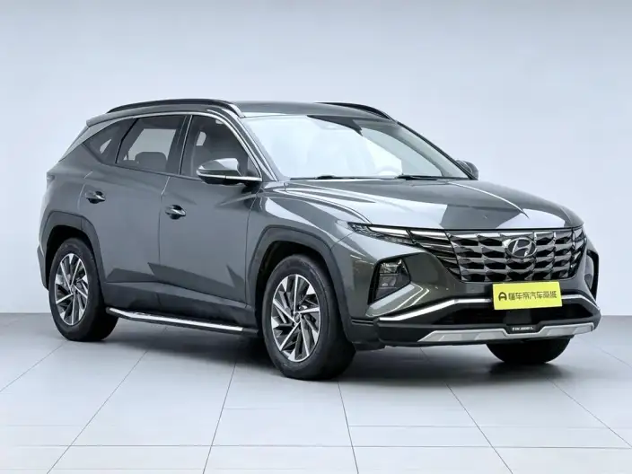 Hyundai Tucson 2022 Model Hyundai Tucson L 2.0L HEV TOP Hybrid · Ultimate Edition – фото 3