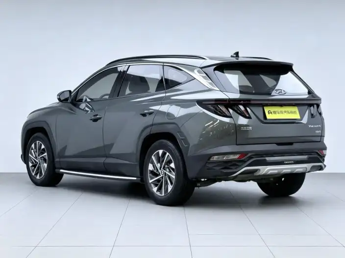 Hyundai Tucson 2022 Model Hyundai Tucson L 2.0L HEV TOP Hybrid · Ultimate Edition – фото 5