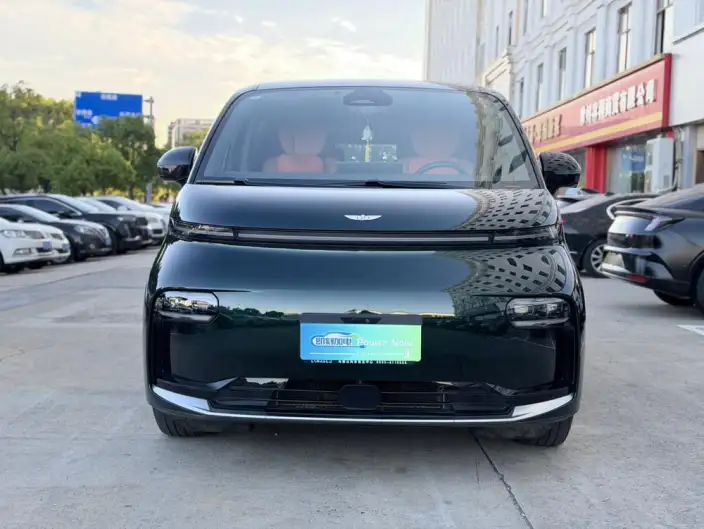 L EV C L380 2024 Model 140kWh 6 seat 4WD Ultra – фото 2