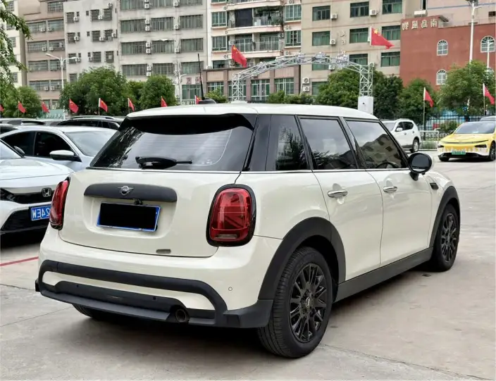 MINI 2022 Model Facelift 1.5T ONE Five-door Edition PLUS – фото 6
