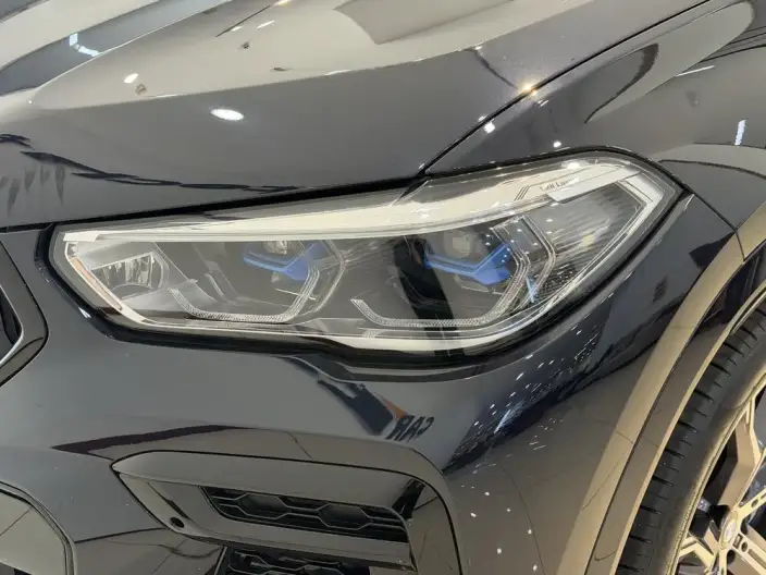 BMW X6 2022 Model Facelift II xDrive40i M Sports Set – фото 9