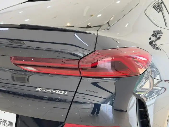 BMW X6 2022 Model Facelift II xDrive40i M Sports Set – фото 10