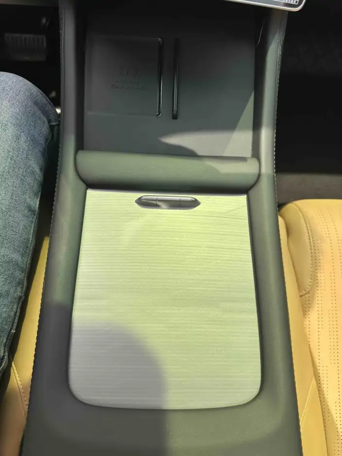 Geely Galaxy L7 2023 Model 1.5T DHT 115km MAX – фото 8