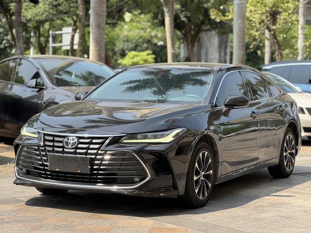 Toyota Avalon 2022 2.0L Enterprising – фото 1