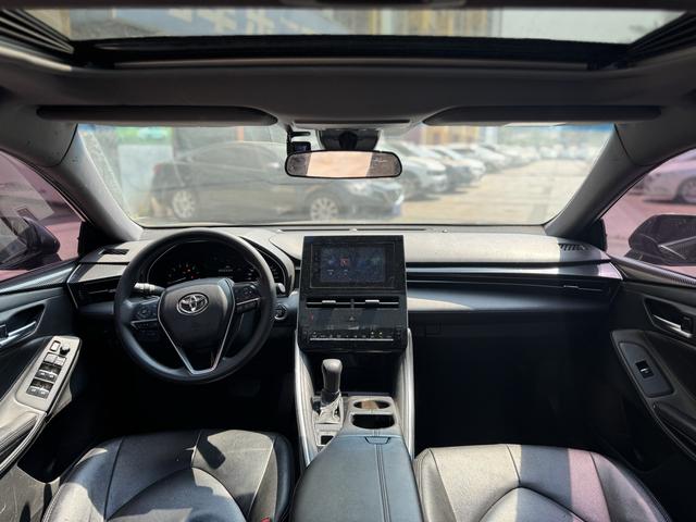 Toyota Avalon 2022 2.0L Enterprising – фото 4
