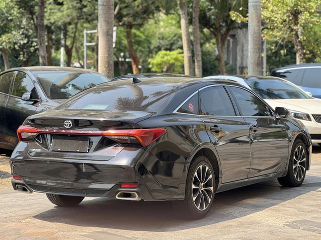 Toyota Avalon 2022 2.0L Enterprising – фото 9