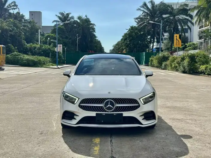 Mercedes-Benz A-class 2022 Model Facelift II A 200 L Sports sedan Fashion Edition – фото 2