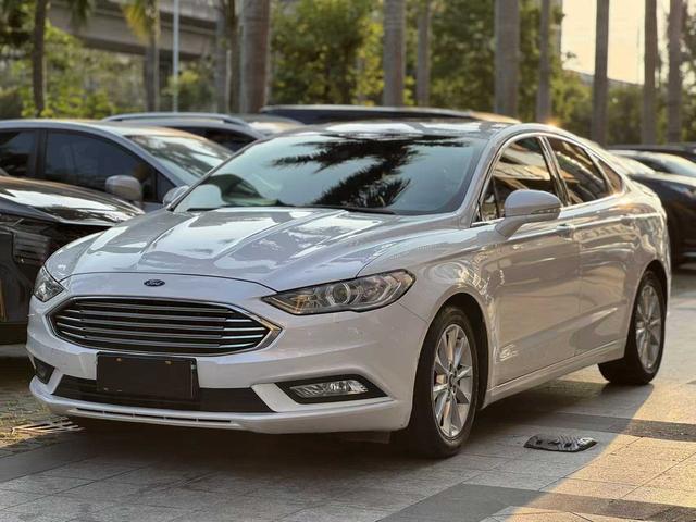 Ford Mondeo 2017 EcoBoost 180 Fashion – фото 1