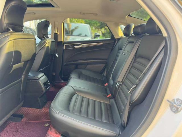 Ford Mondeo 2017 EcoBoost 180 Fashion – фото 6