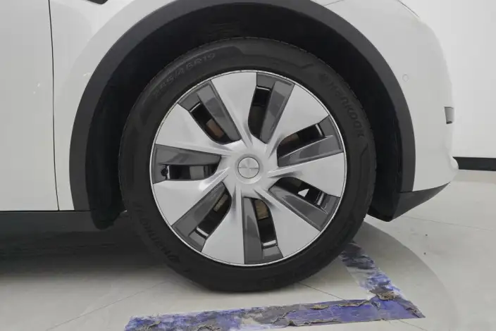 Model Y 2022 Model Rear-wheel drive version – фото 10