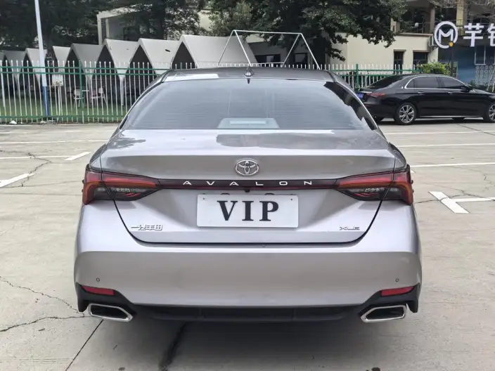 Toyota Avalon 2022 Model 2.0L XLE Exclusive Edition – фото 5
