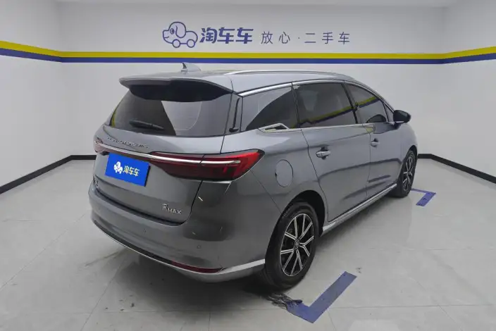 BYD Song MAX DM 2022 Model DM-i 105KM Flagship Model – фото 3