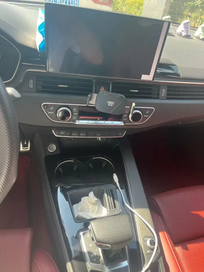Audi A4 L 2024 Model 40 TFSI Luxury Dynamic Model – фото 5