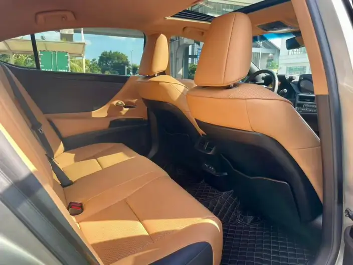 Lexus ES 2022 Model 200 Superior Edition – фото 7