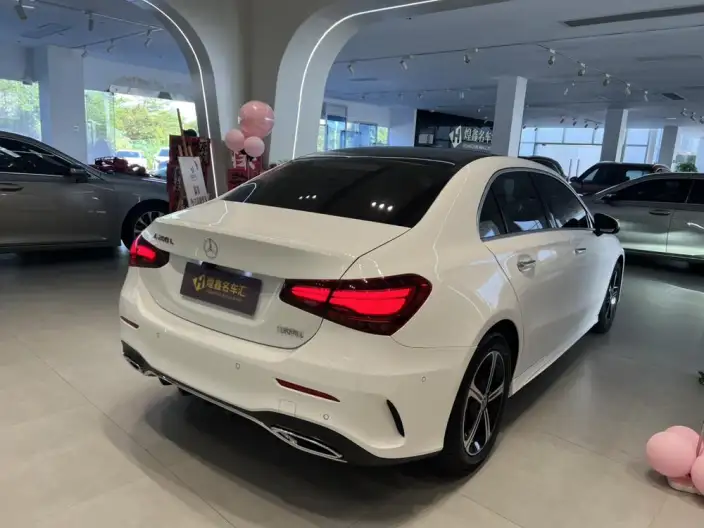 Mercedes-Benz A-class 2023 Model A 200 L Sports sedan Fashion Edition – фото 5