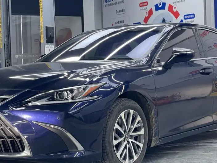 Lexus ES 2022 Model 200 Superior Edition – фото 3