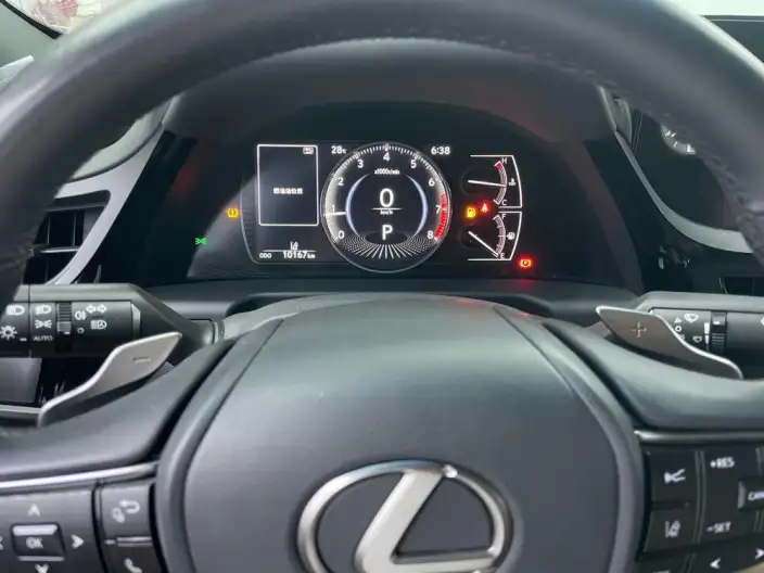 Lexus ES 2022 Model 200 Superior Edition – фото 5