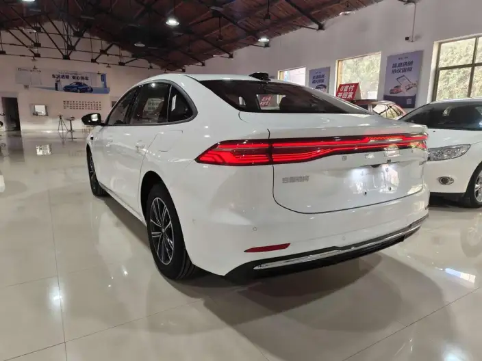 Geely Galaxy A7 EM 2025 Model 70km Voyage Edition – фото 5