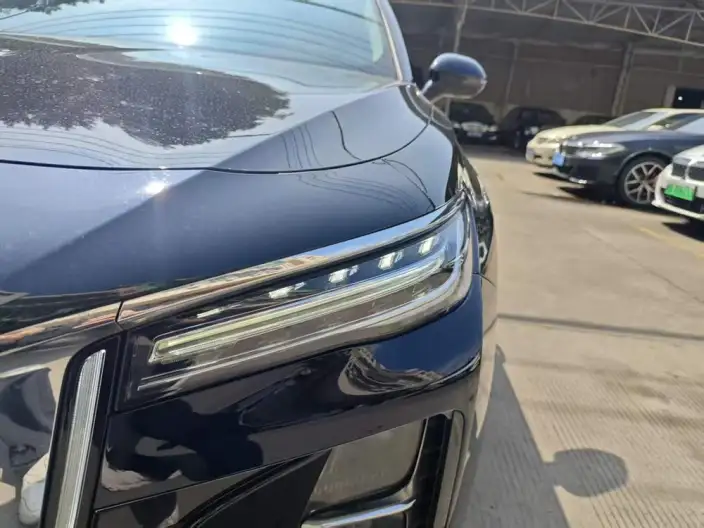 Hongqi H5 2023 Model 2.0T Automatic Flag Enjoy Edition – фото 7