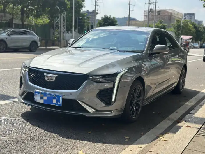 Cadillac CT4 2023 Model 25T Luxury Model – фото 1