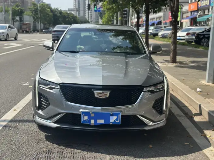 Cadillac CT4 2023 Model 25T Luxury Model – фото 2