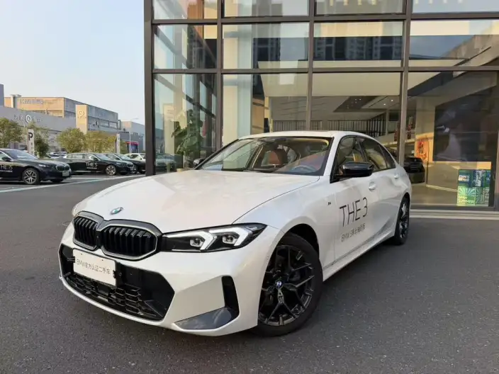 BMW 3 Series 2025 Model 330Li M Sports Night Set – фото 1