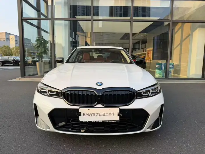 BMW 3 Series 2025 Model 330Li M Sports Night Set – фото 2