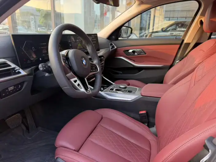 BMW 3 Series 2025 Model 330Li M Sports Night Set – фото 8
