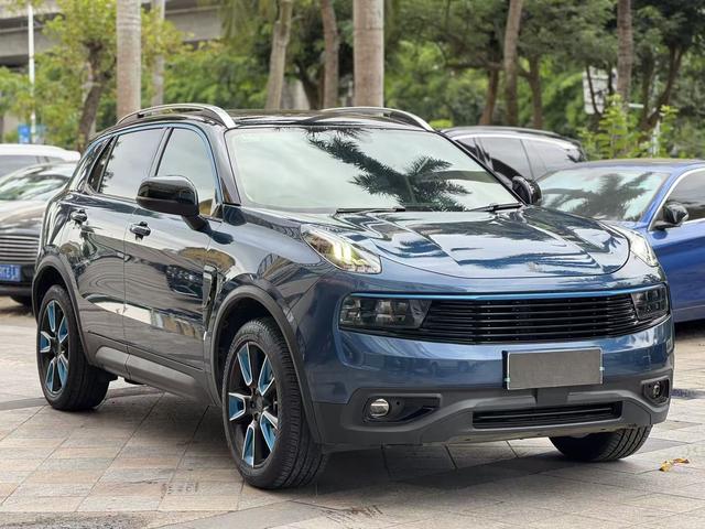 Lynk & Co 01 2017 2.0T 2WD Type Pro – фото 3