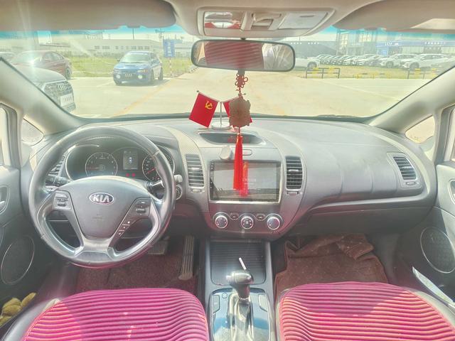 Kia K3 2016 1.6L Automatic GLS – фото 8