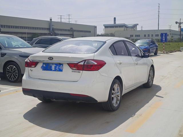 Kia K3 2016 1.6L Automatic GLS – фото 9