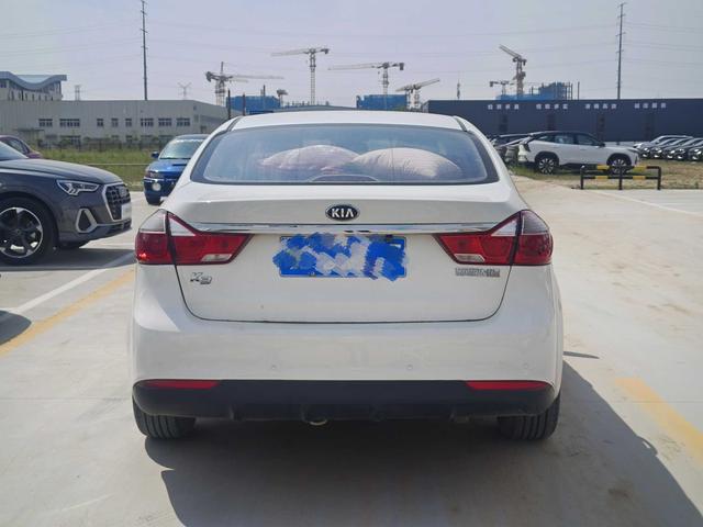 Kia K3 2016 1.6L Automatic GLS – фото 10