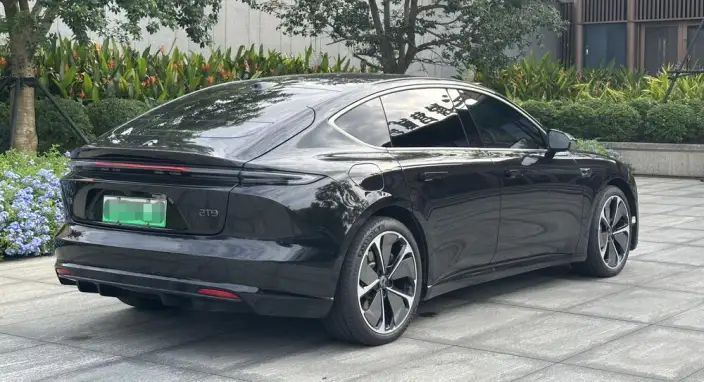 NIO ET5 2025 Model 75kWh – фото 6