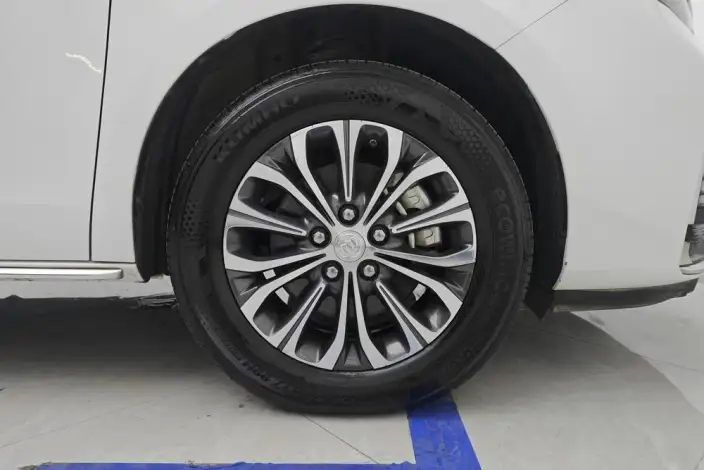 Buick GL8 2023 Model Business class 2.0T Comfort Model – фото 9