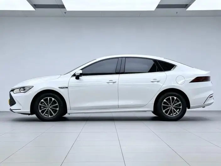 BYD Qin PLUS DM 2024 Model Honor Edition DM-i 55KM Leading Model – фото 4