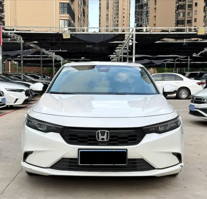 Model Ge 2023 Model 240TURBO CVT Leading version – фото 2
