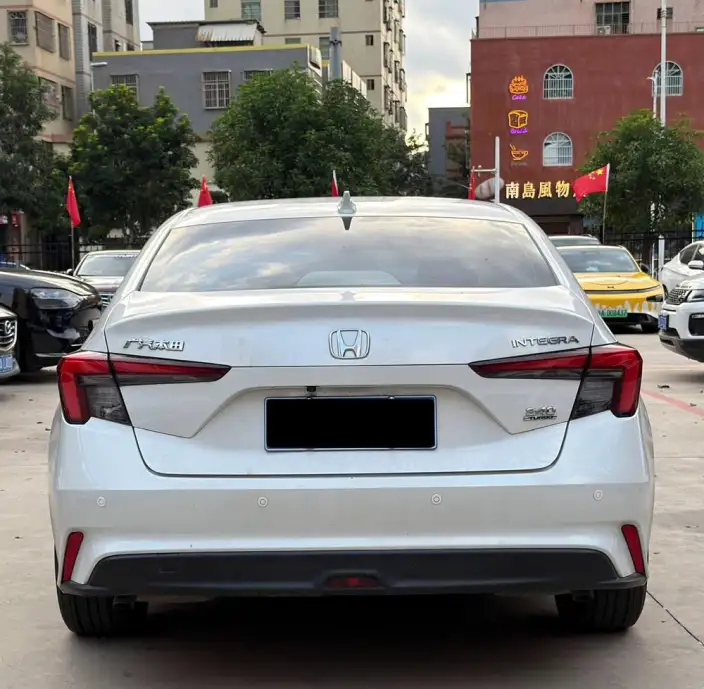 Model Ge 2023 Model 240TURBO CVT Leading version – фото 5