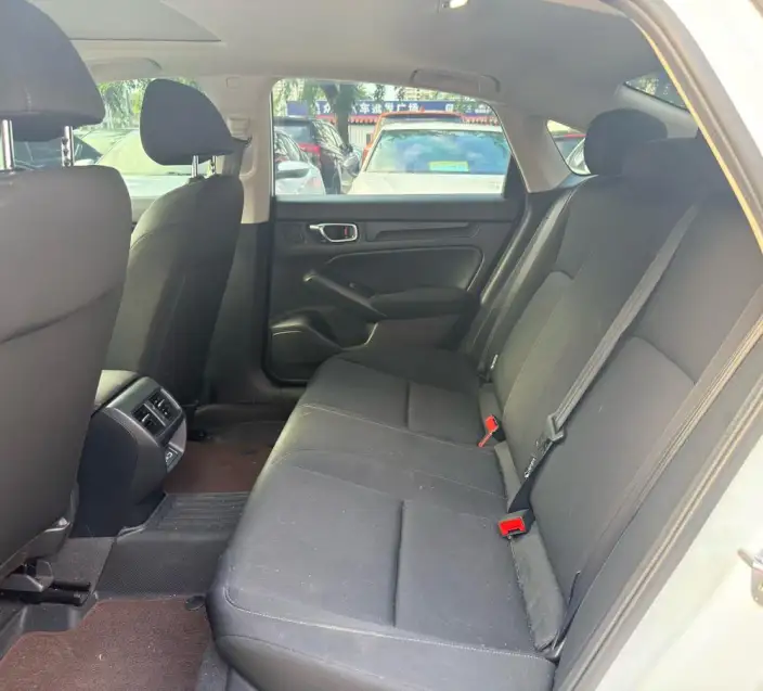 Model Ge 2023 Model 240TURBO CVT Leading version – фото 9