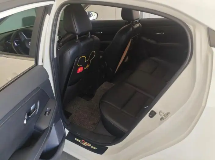 Nissan Sylphy 2023 Model 1.6L CVT Yuexiang Edition – фото 8
