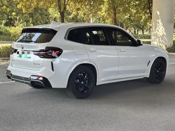 BMW iX3 2022 Model Leading Model – фото 6