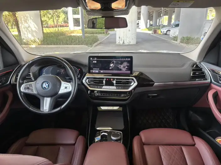 BMW iX3 2022 Model Leading Model – фото 8