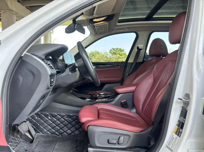 BMW iX3 2022 Model Leading Model – фото 9