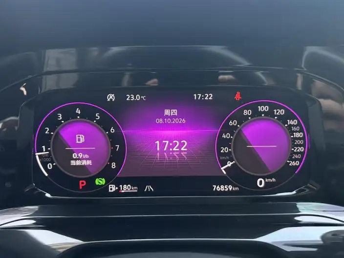 Volkswagen Golf 2023 Model 280TSI DSG R-Line Lite – фото 8