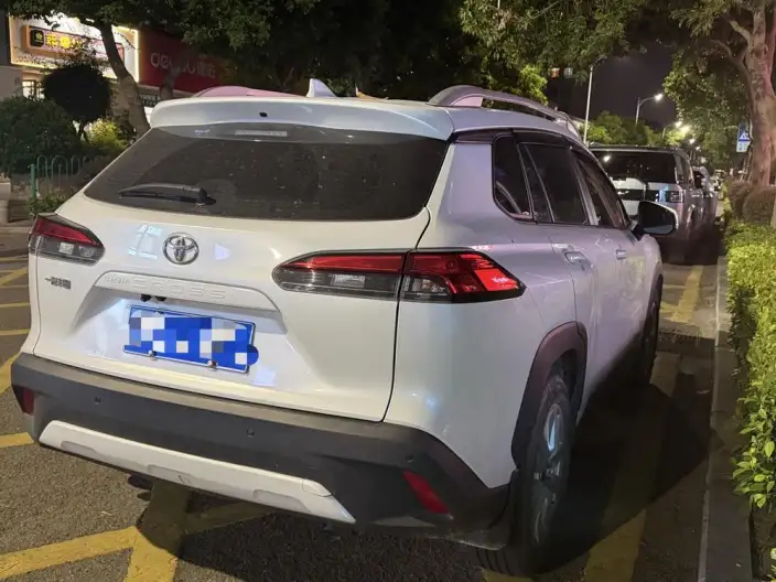 Toyota Corolla Cross 2022 Model 2.0L Deluxe Edition – фото 6