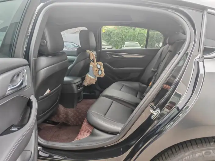 Cadillac CT5 2025 Model 28T Lincoln Town Sports Edition – фото 9